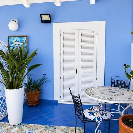 Casa Simonetta Il Roseto * פונזה
